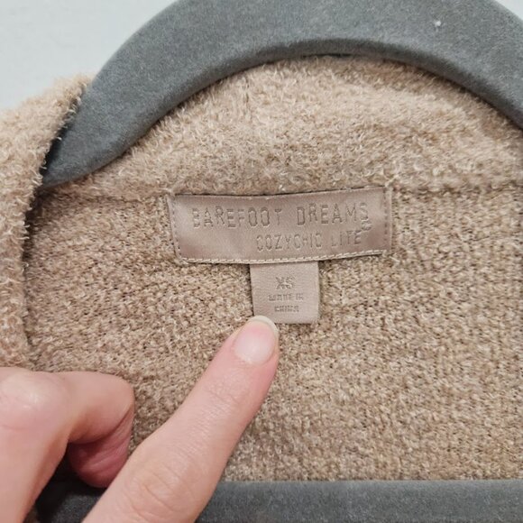 Barefoot Dreams Ivory Cardigan Sweater Pocket Plush Teddy Longline Cream Size XS - Picture 4 of 10